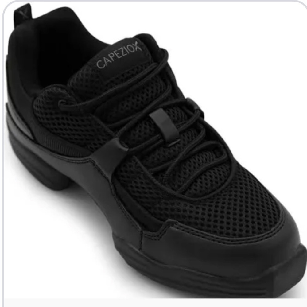 Capezio Women's DS11 Fierce Dansneaker